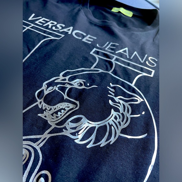 VERSACE JEANS T-shirt - Picture 2 of 5